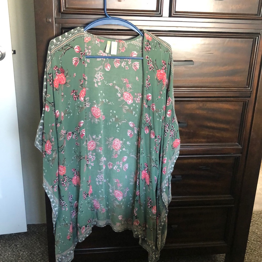 Japna Floral Kimono